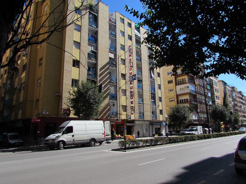 Pensión Eurosol Granada Exterior foto